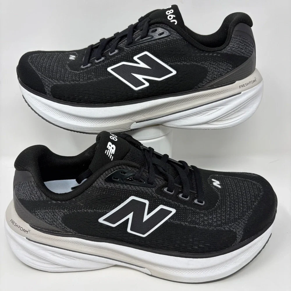 New Balance Fresh Foam X 860v15 Women's Size 9 Wide Black White Running Shoes